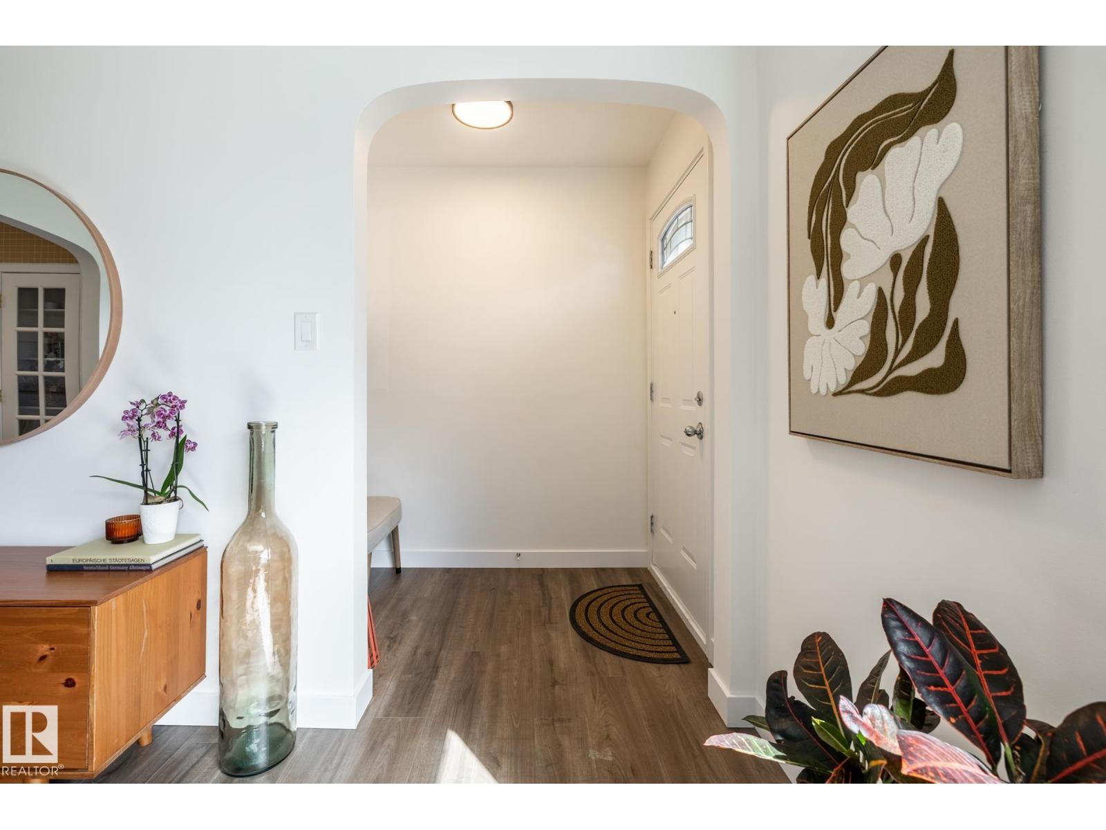 10930 131 St Nw, Edmonton, Alberta  T5M 1B4 - Photo 3 - E4483683