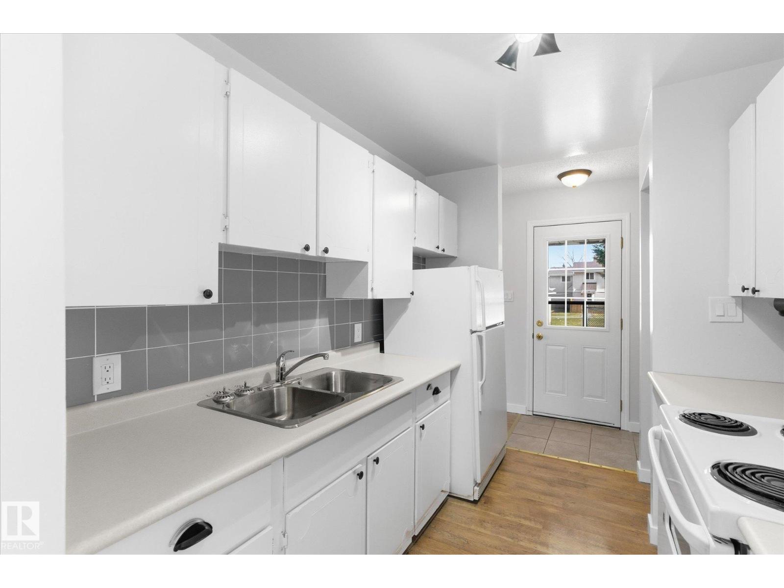 20 Athabasca Ac, Devon, Alberta  T9G 1L8 - Photo 15 - E4483685