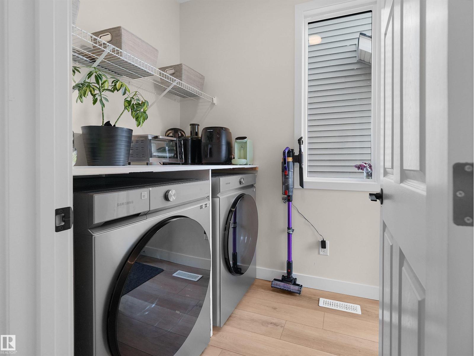 209 Desrochers Bv Sw, Edmonton, Alberta  T6W 4N2 - Photo 12 - E4483688