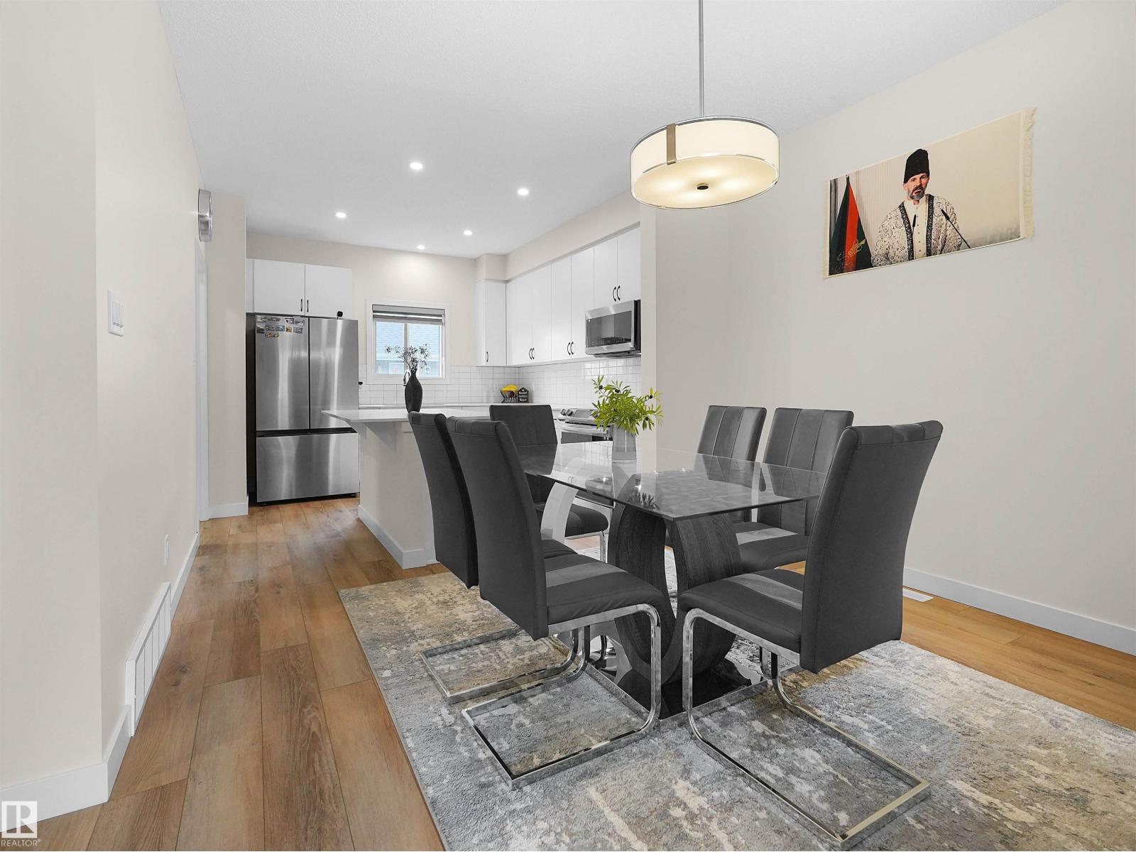 209 Desrochers Bv Sw, Edmonton, Alberta  T6W 4N2 - Photo 6 - E4483688