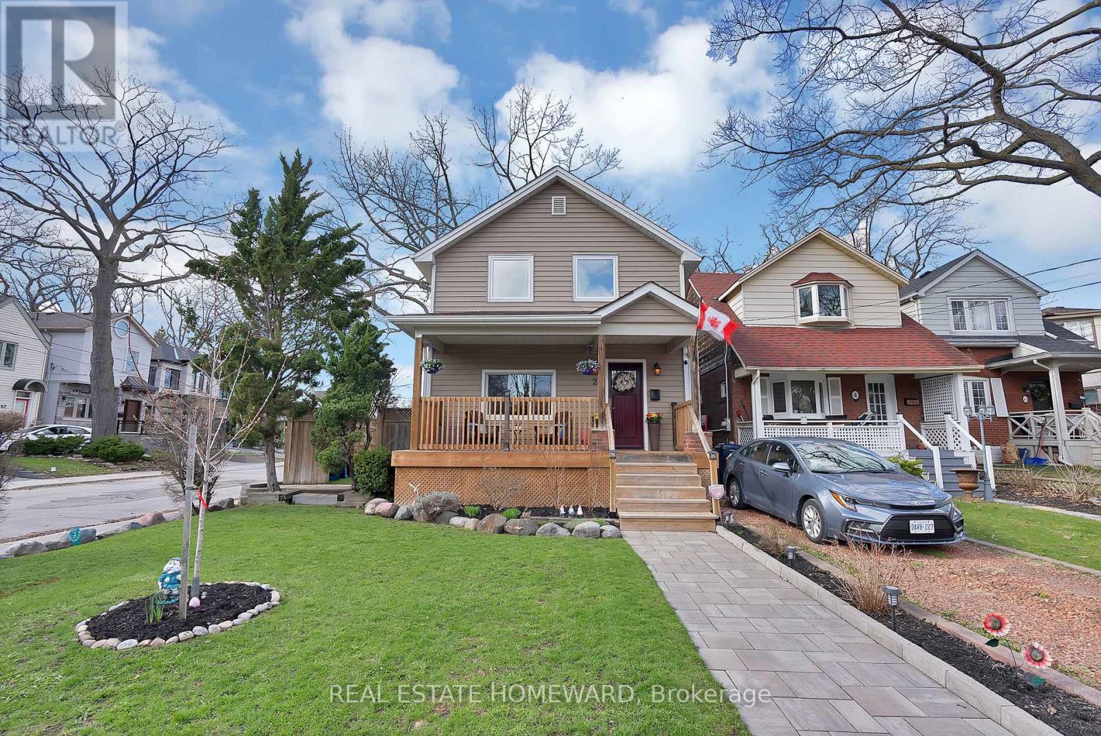 2 LYNN ROAD, toronto (birchcliffe-cliffside), Ontario