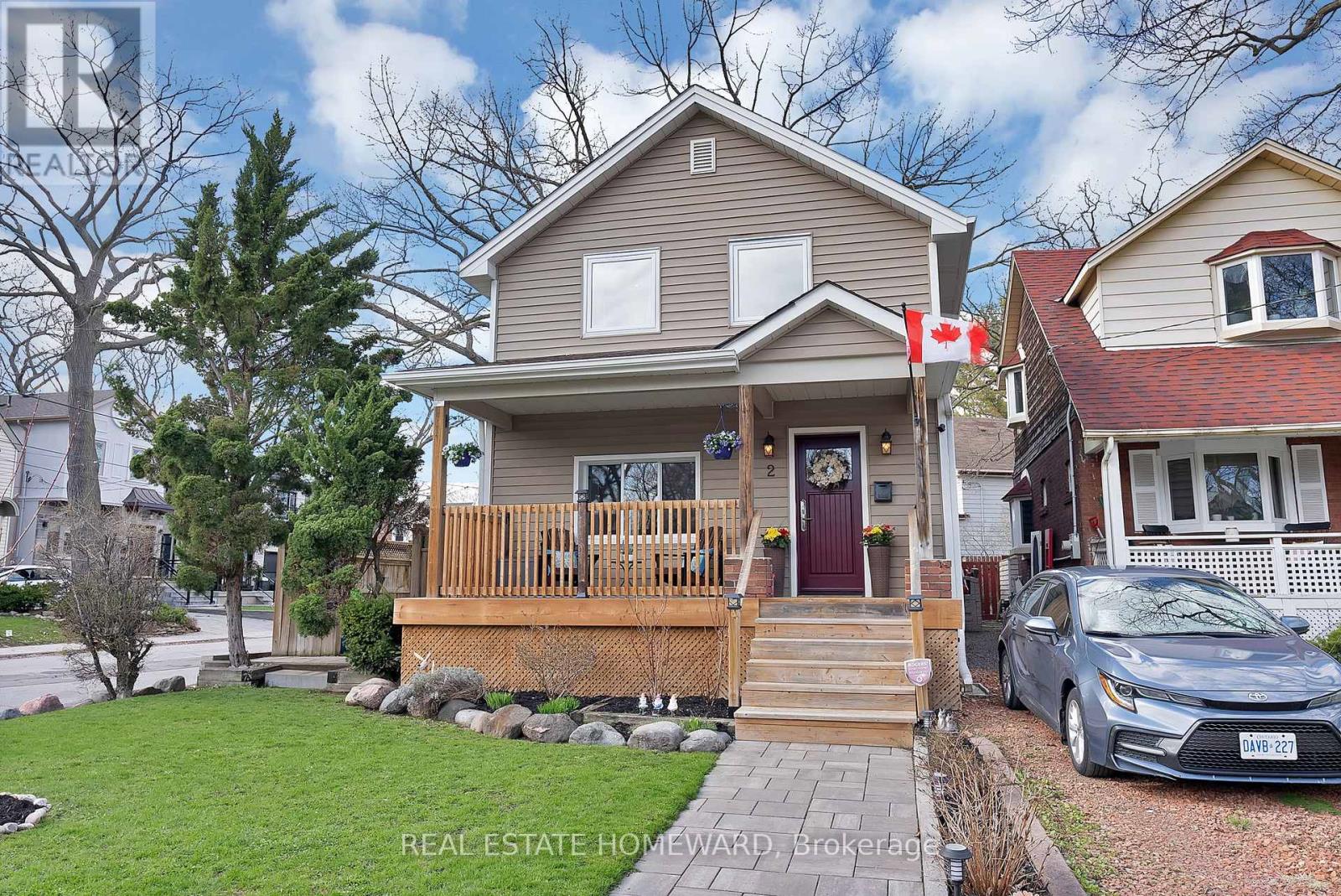 2 Lynn Road, Toronto, Ontario  M1N 2A3 - Photo 2 - E13033910