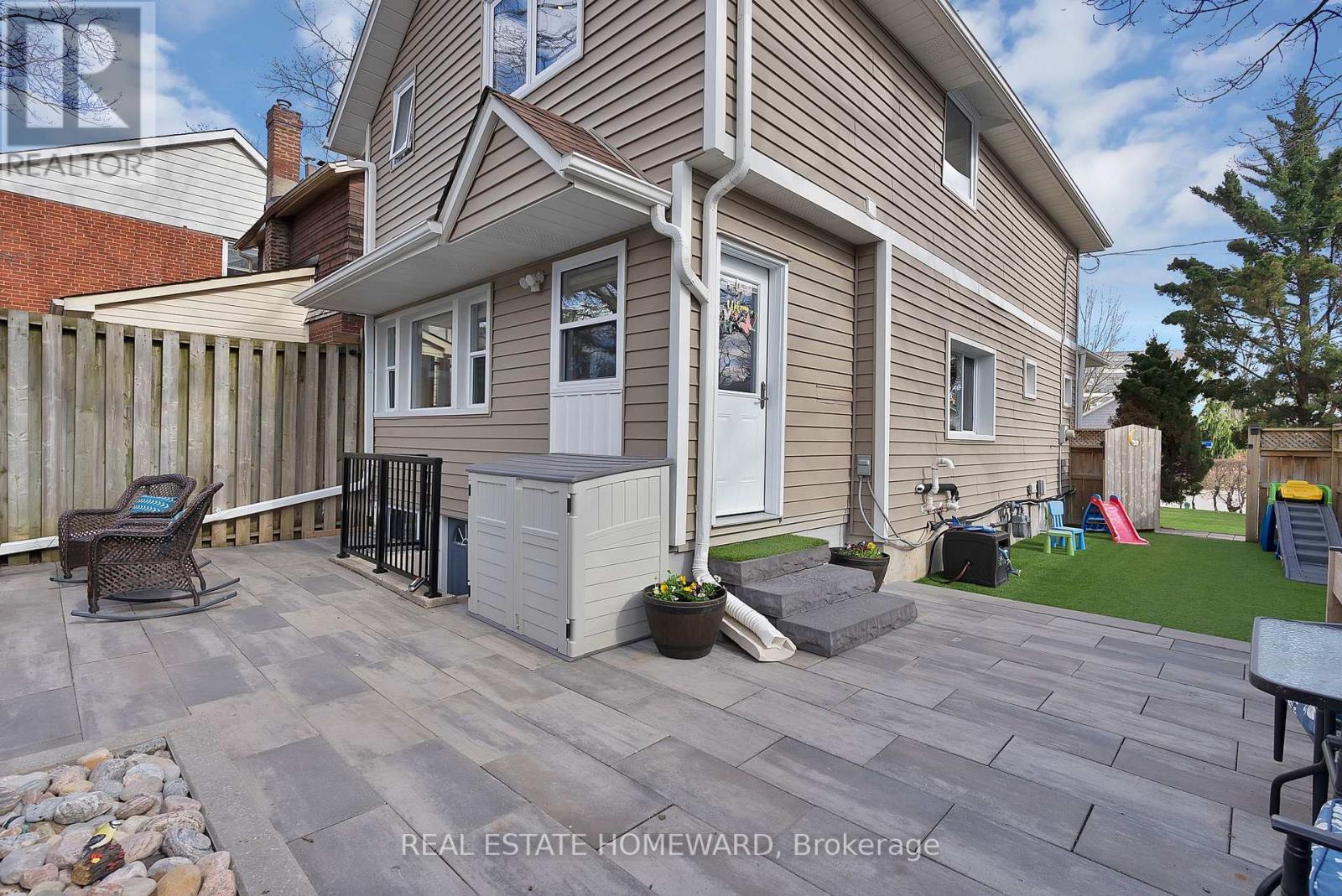 2 Lynn Road, Toronto, Ontario  M1N 2A3 - Photo 42 - E13033910