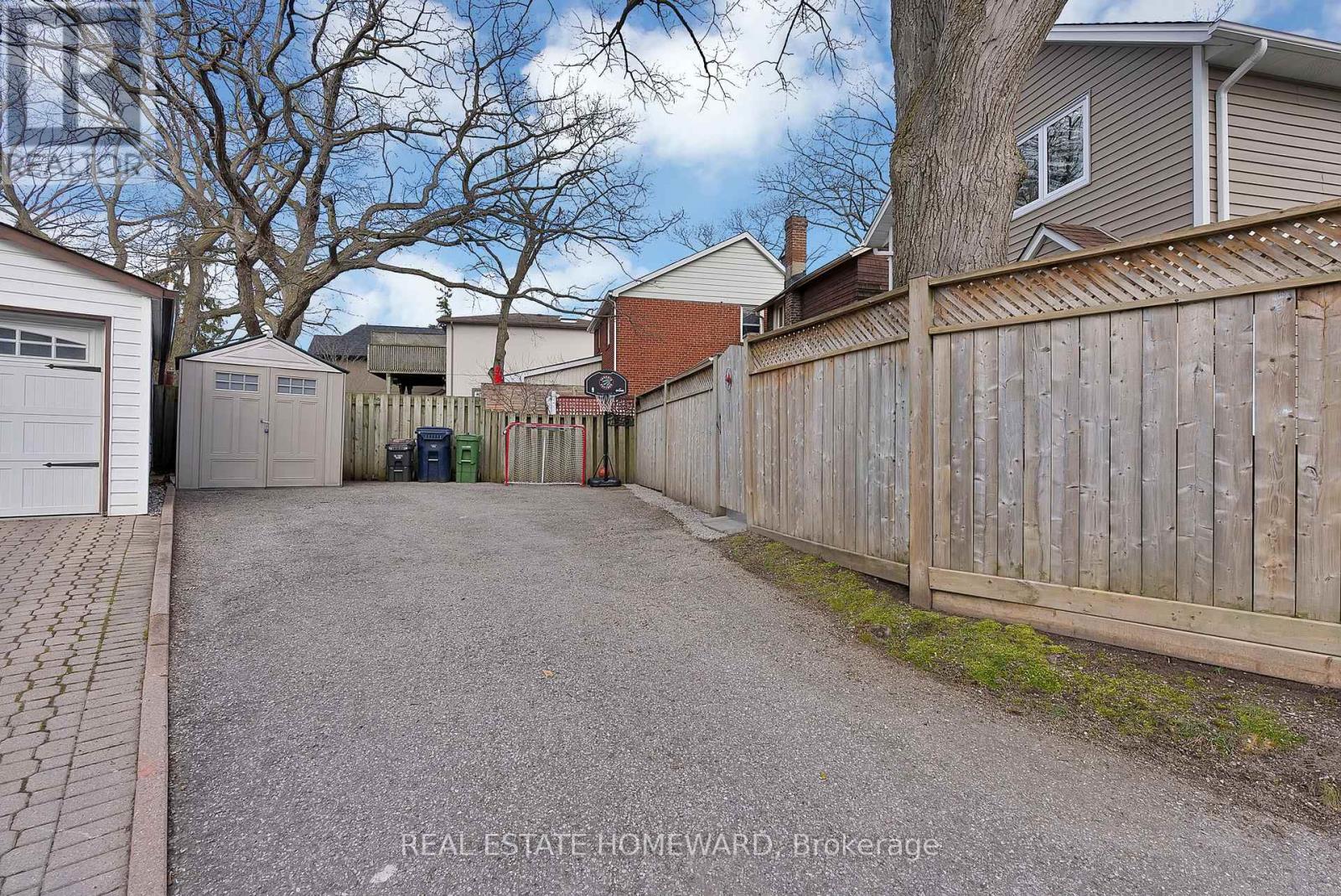 2 Lynn Road, Toronto, Ontario  M1N 2A3 - Photo 44 - E13033910