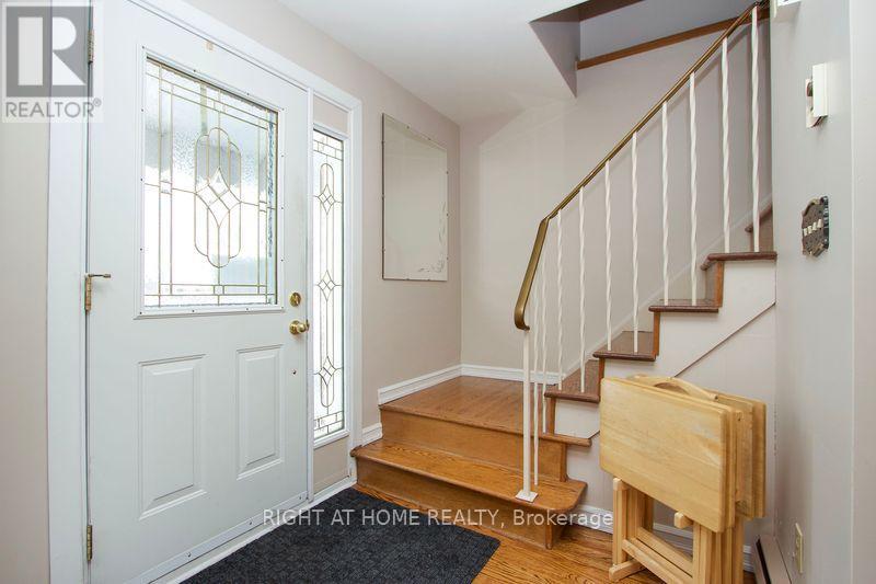 295 Central Park Boulevard N, Oshawa, Ontario  L1G 5Z5 - Photo 4 - E13034016