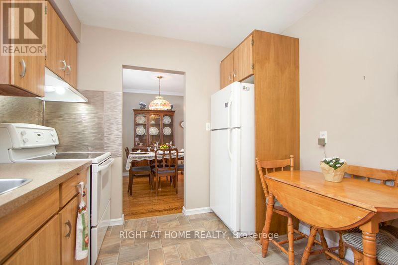 295 Central Park Boulevard N, Oshawa, Ontario  L1G 5Z5 - Photo 6 - E13034016