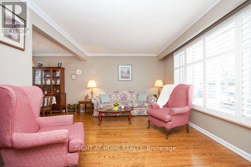 295 Central Park Boulevard N, Oshawa, Ontario  L1G 5Z5 - Photo 9 - E13034016