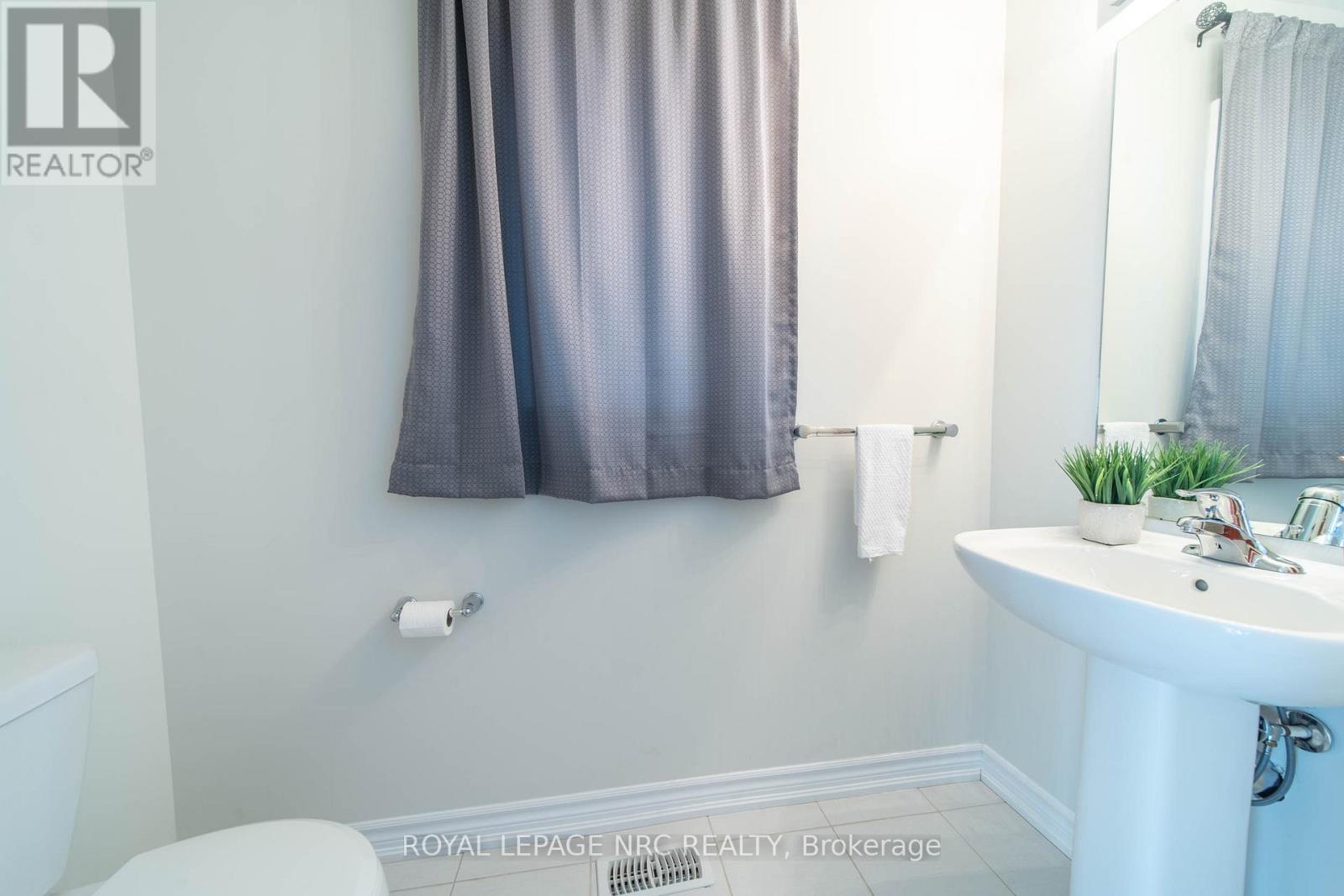 97 Tumblewood Place, Welland, Ontario  L3B 0J3 - Photo 14 - X13034002