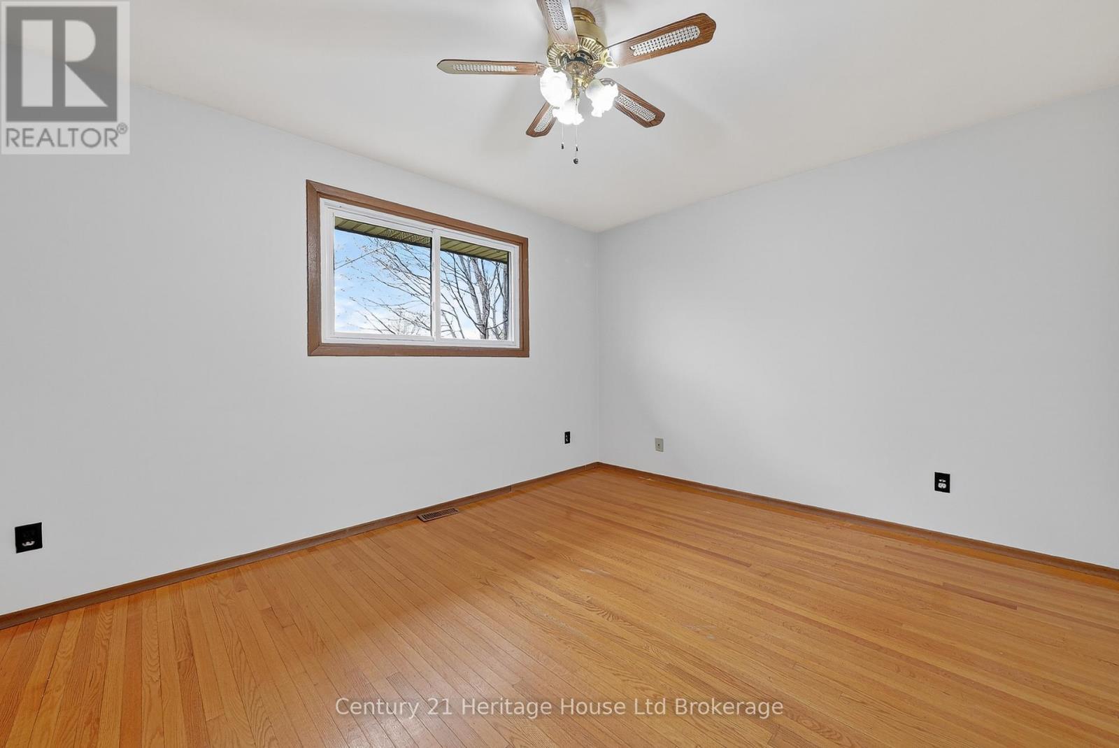 40 Hillmer Road, Cambridge, Ontario  N1R 6B6 - Photo 24 - X13033936