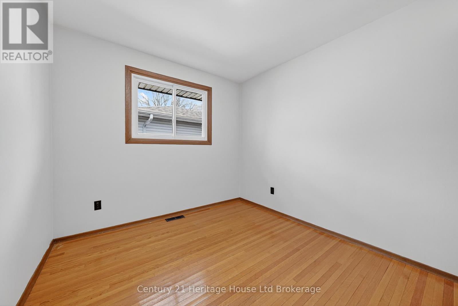 40 Hillmer Road, Cambridge, Ontario  N1R 6B6 - Photo 27 - X13033936