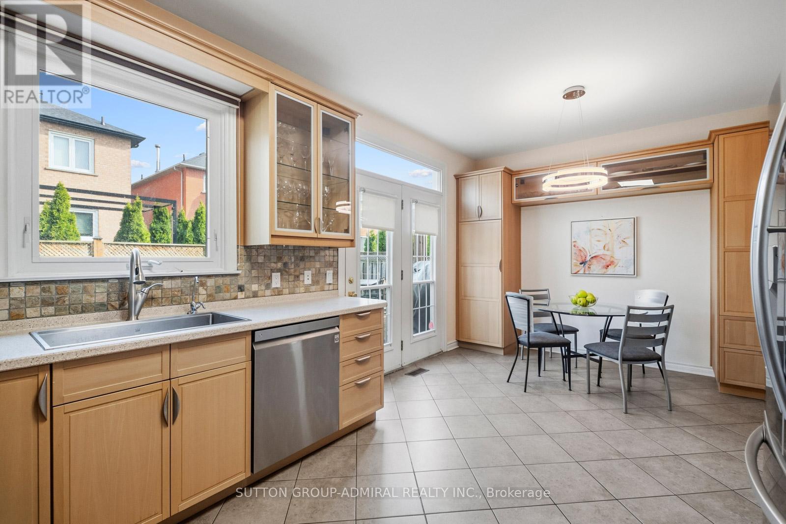 43 Ventura Way, Vaughan, Ontario  L4J 7T4 - Photo 17 - N13033906