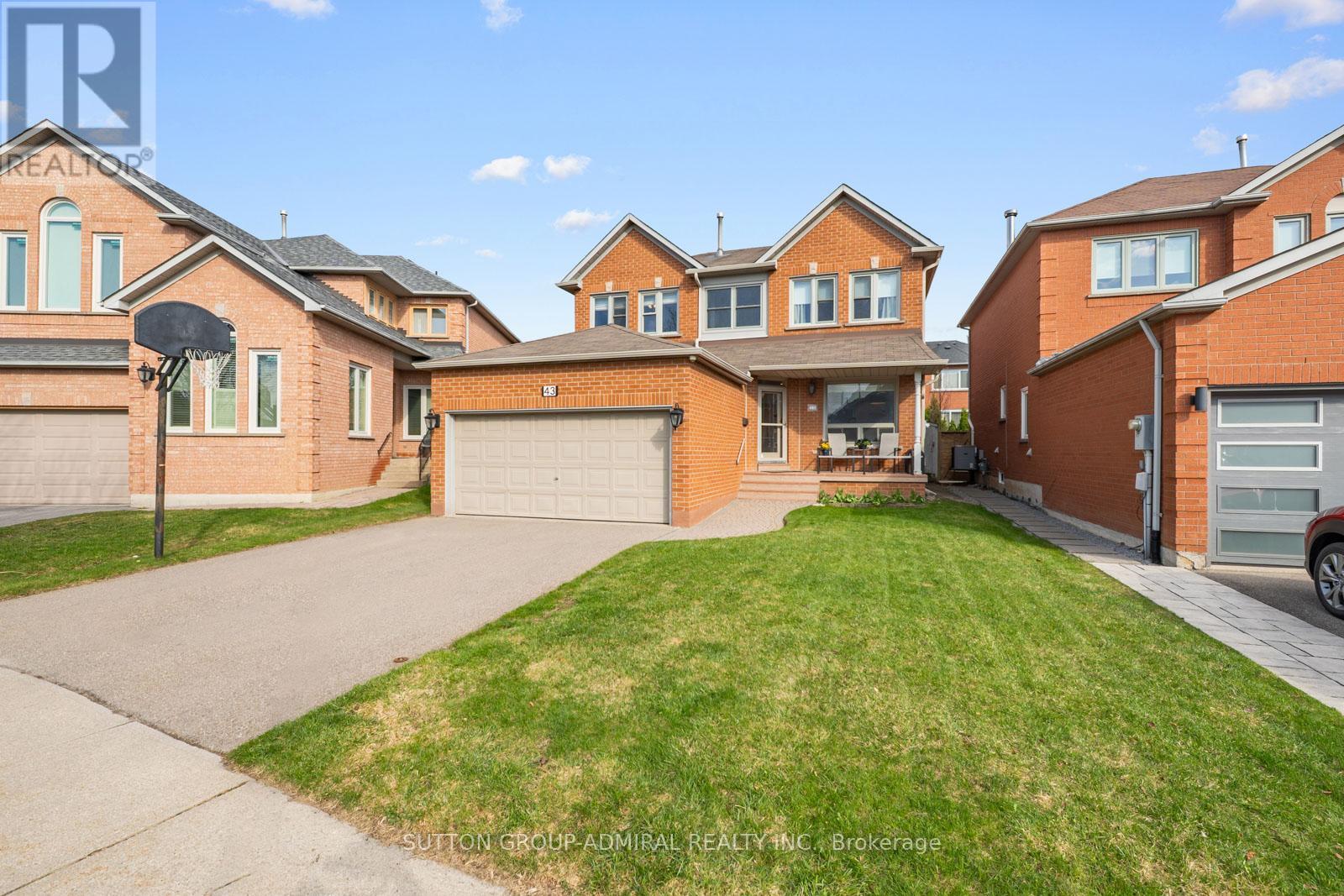 43 Ventura Way, Vaughan, Ontario  L4J 7T4 - Photo 2 - N13033906