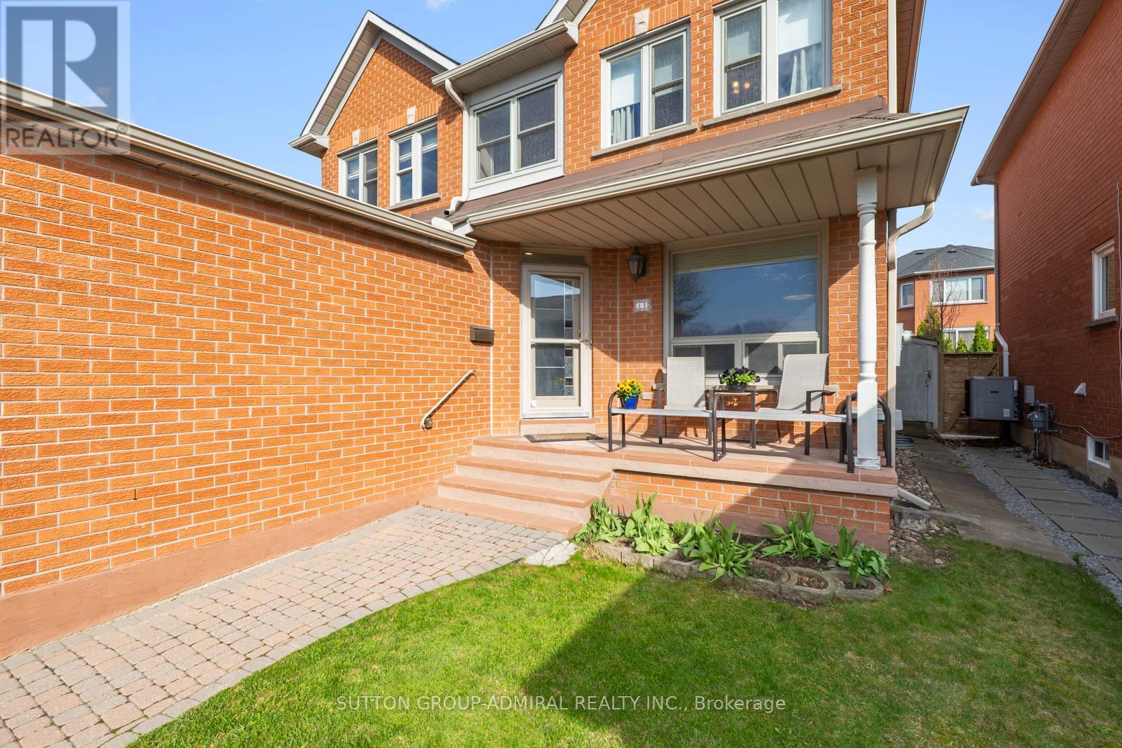 43 Ventura Way, Vaughan, Ontario  L4J 7T4 - Photo 3 - N13033906