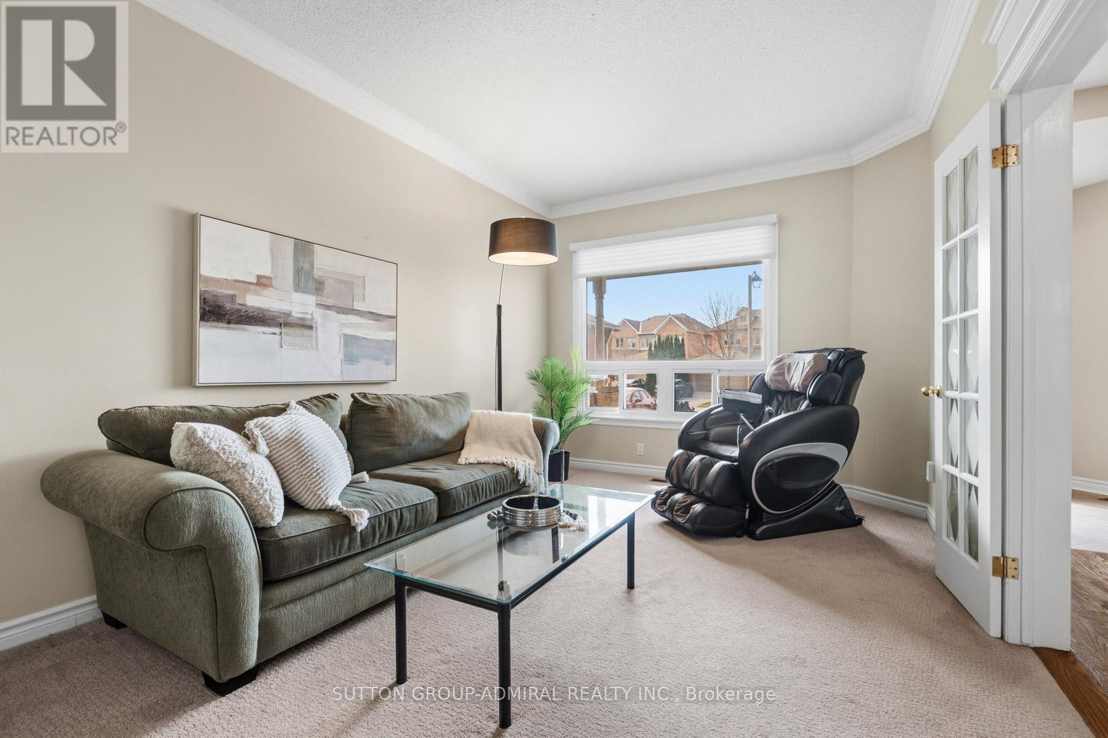 43 Ventura Way, Vaughan, Ontario  L4J 7T4 - Photo 6 - N13033906