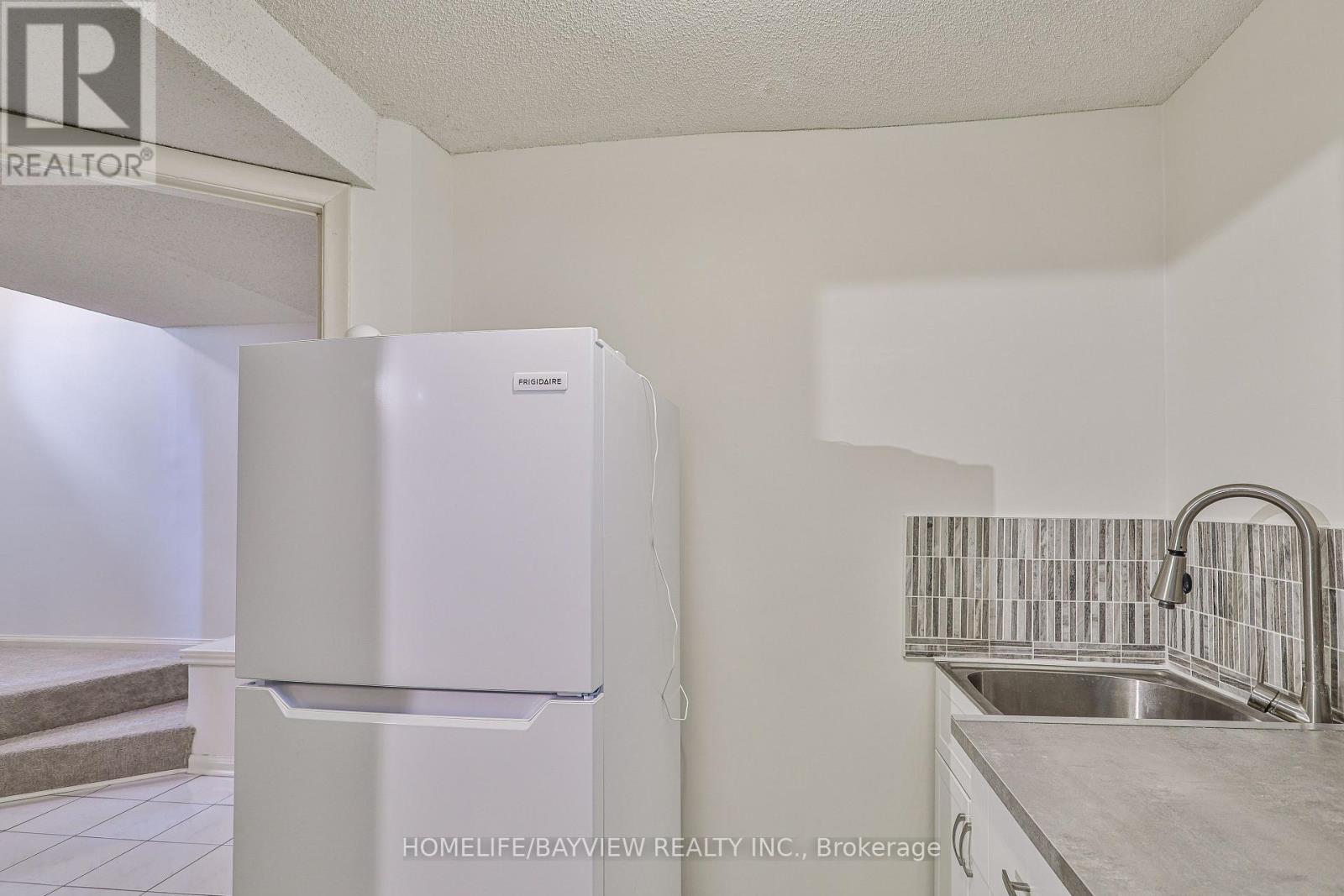 Basement - 35 Constellation Crescent, Richmond Hill, Ontario  L4C 8J8 - Photo 20 - N13033990