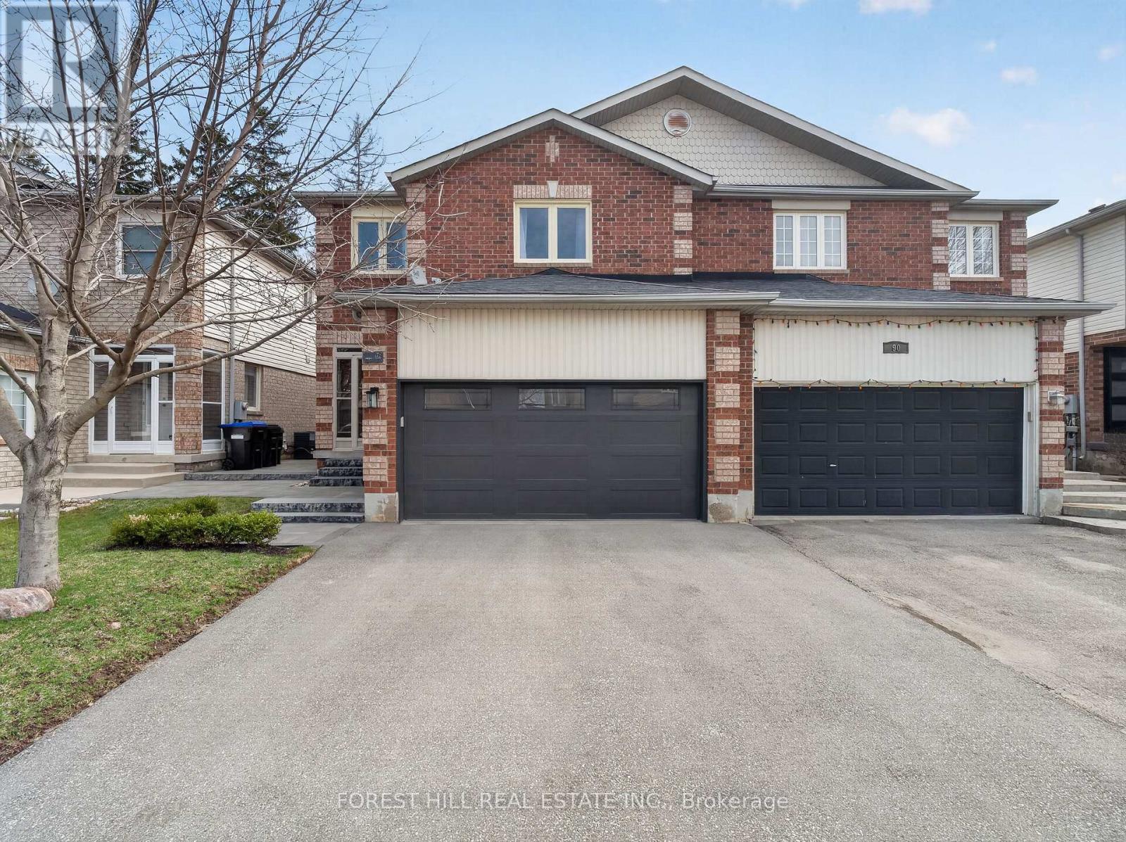 92 NOBLE DRIVE, Bradford West Gwillimbury, Ontario