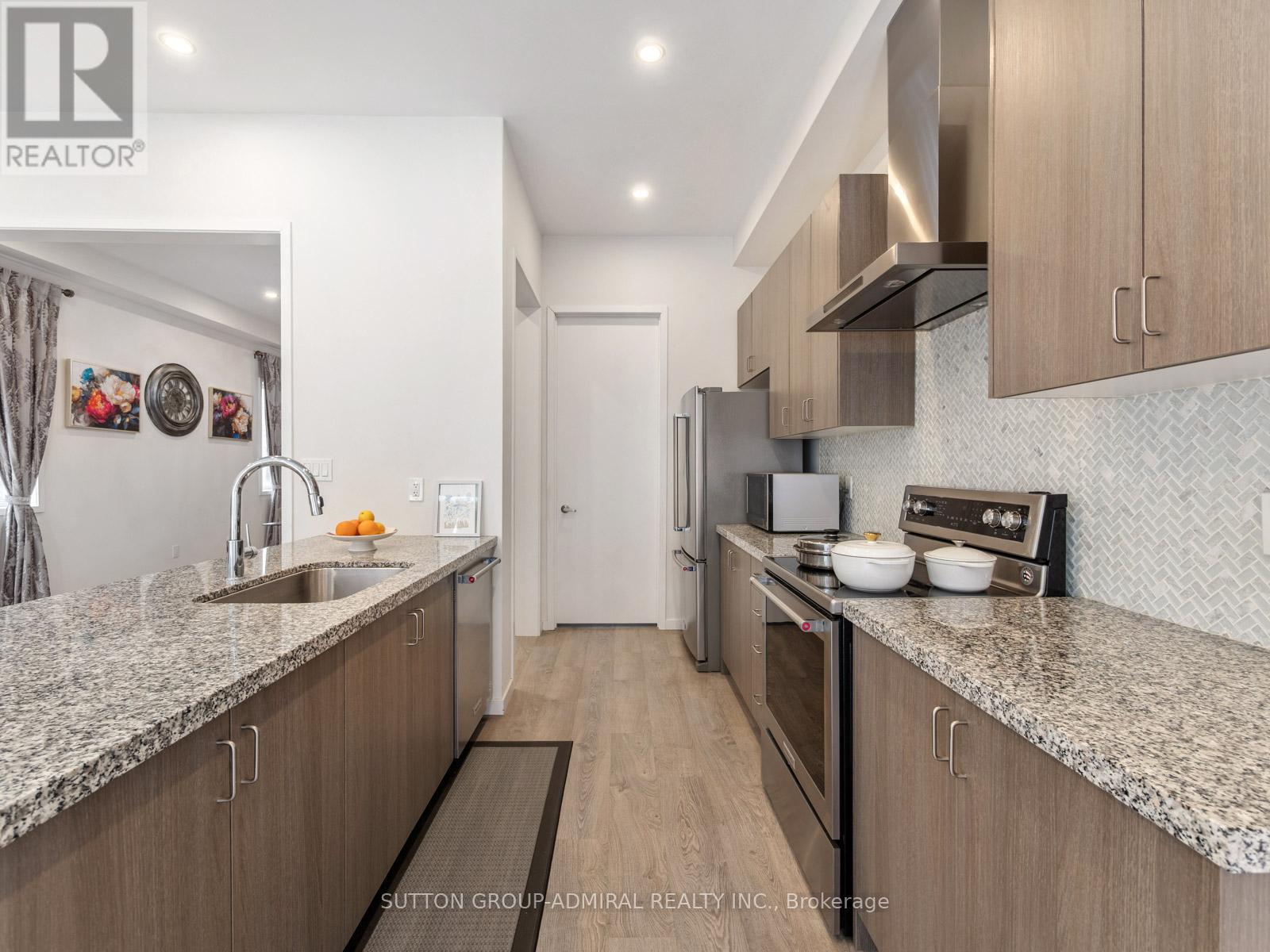 197 Elyse Court, Aurora, Ontario  L4G 2C9 - Photo 16 - N13034020