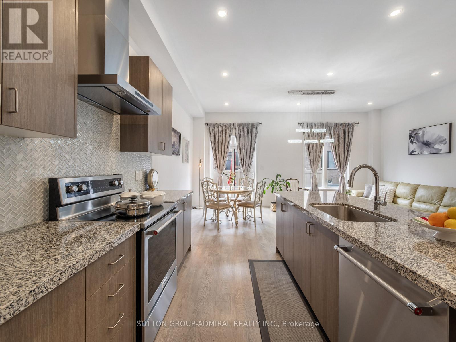 197 Elyse Court, Aurora, Ontario  L4G 2C9 - Photo 18 - N13034020