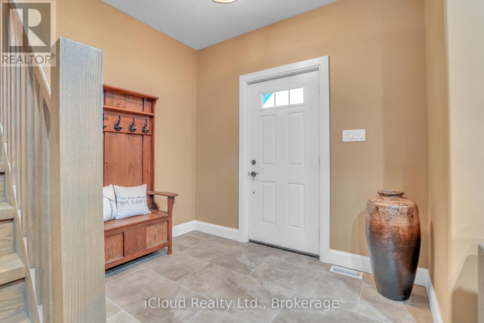 2091 Dwyer Road, Springwater, Ontario  L9X 1L7 - Photo 12 - S13034008