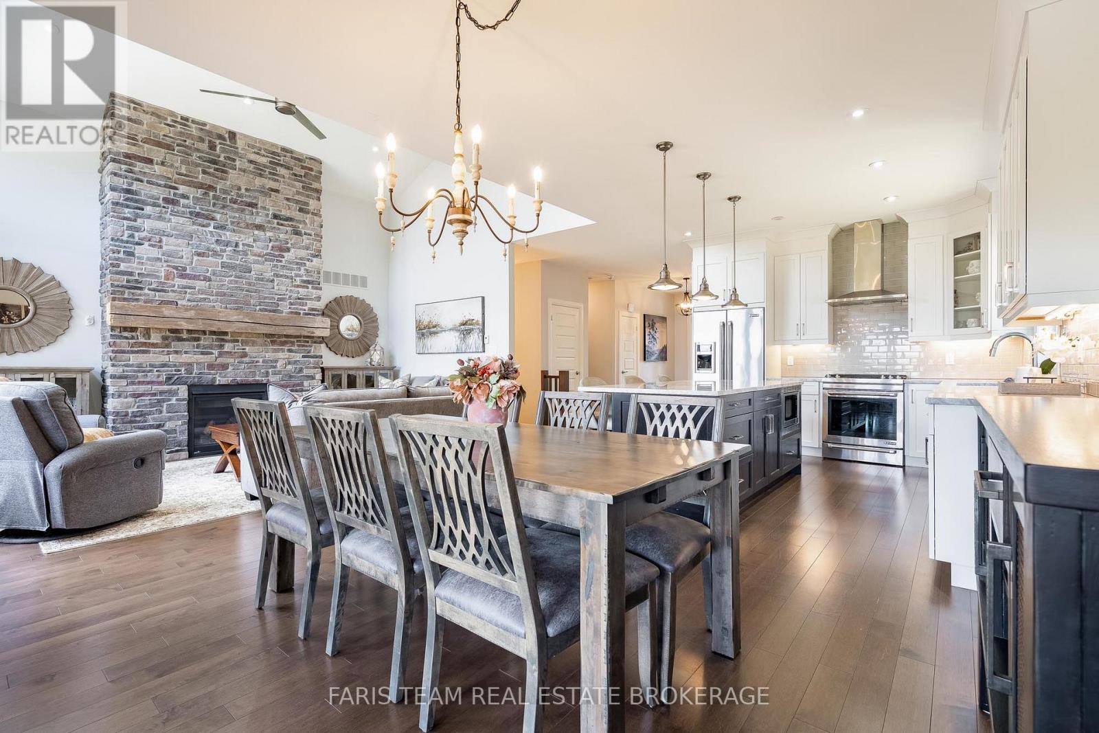 5 Boville Court, Oro-Medonte, Ontario  L0L 2L0 - Photo 14 - S13034024