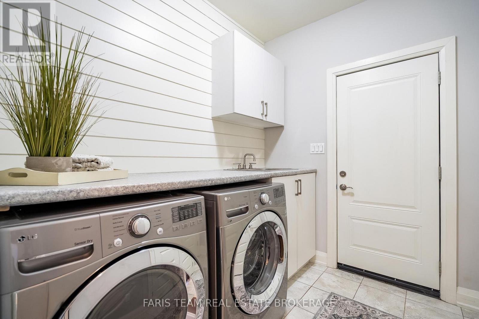 5 Boville Court, Oro-Medonte, Ontario  L0L 2L0 - Photo 25 - S13034024