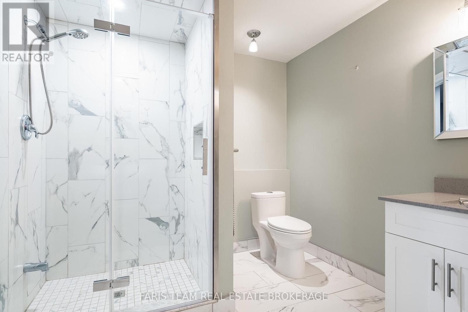 5 Boville Court, Oro-Medonte, Ontario  L0L 2L0 - Photo 32 - S13034024