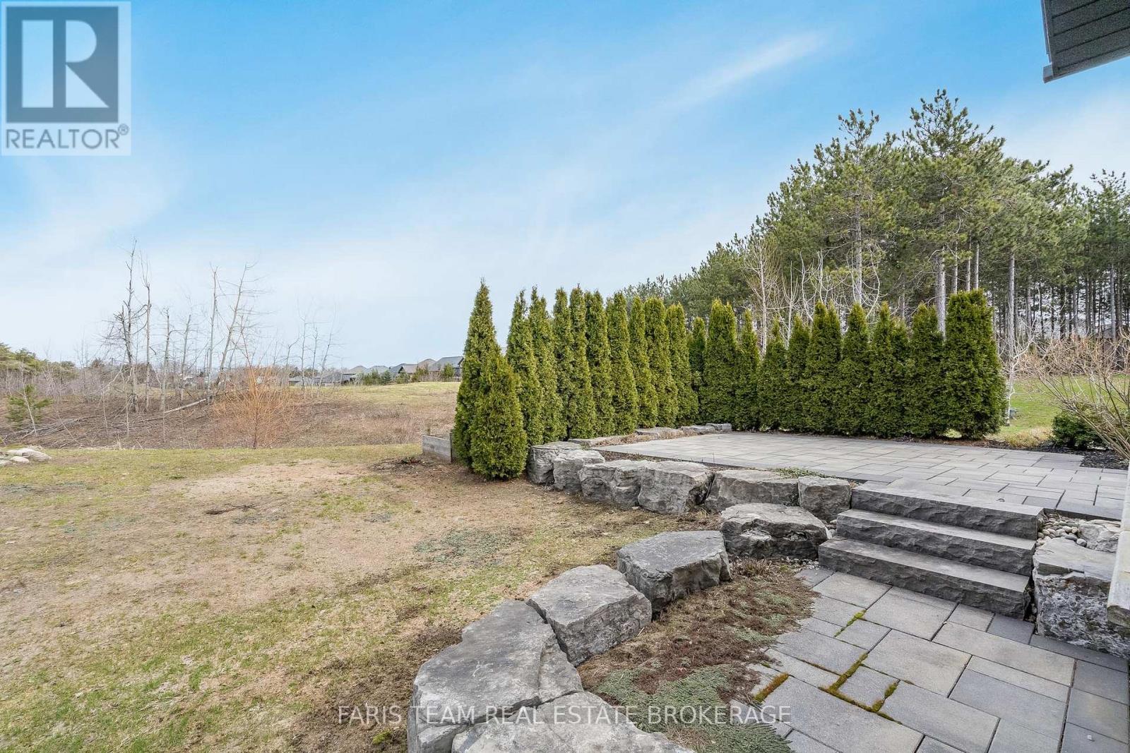 5 Boville Court, Oro-Medonte, Ontario  L0L 2L0 - Photo 40 - S13034024
