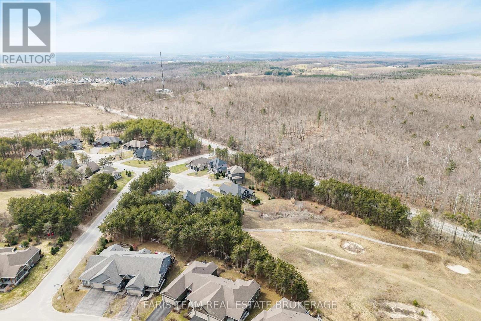 5 Boville Court, Oro-Medonte, Ontario  L0L 2L0 - Photo 46 - S13034024