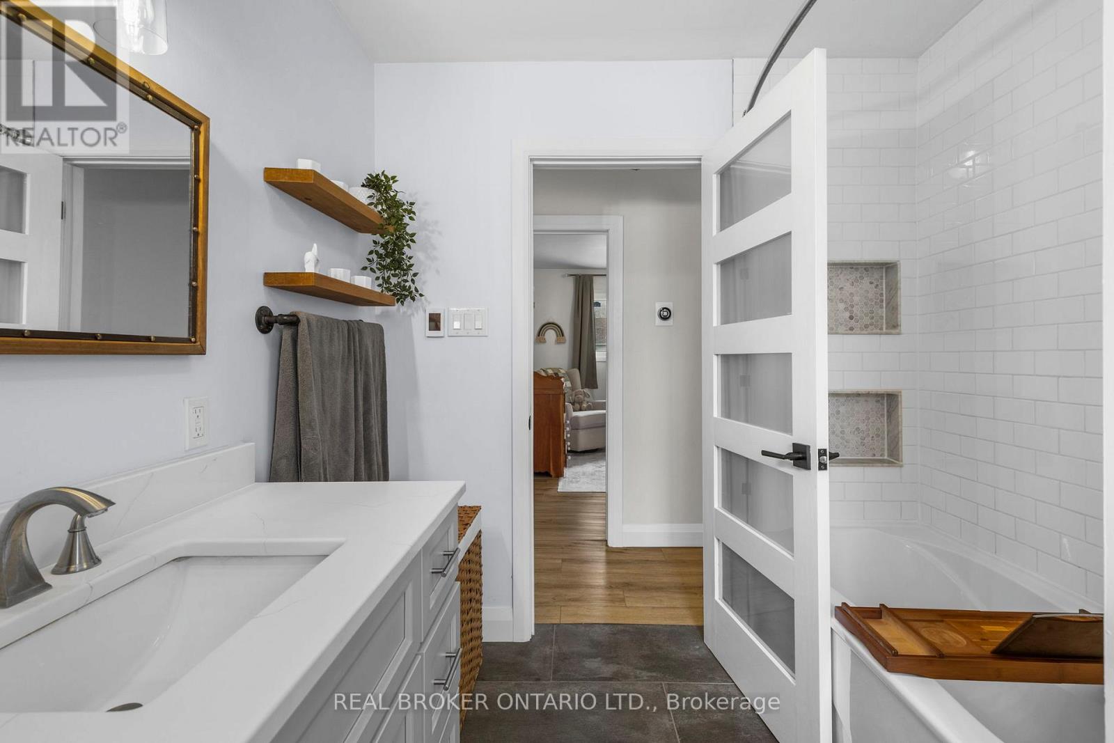 4 Sturgeon Bay Road, Severn, Ontario  L0K 1E0 - Photo 19 - S13034042