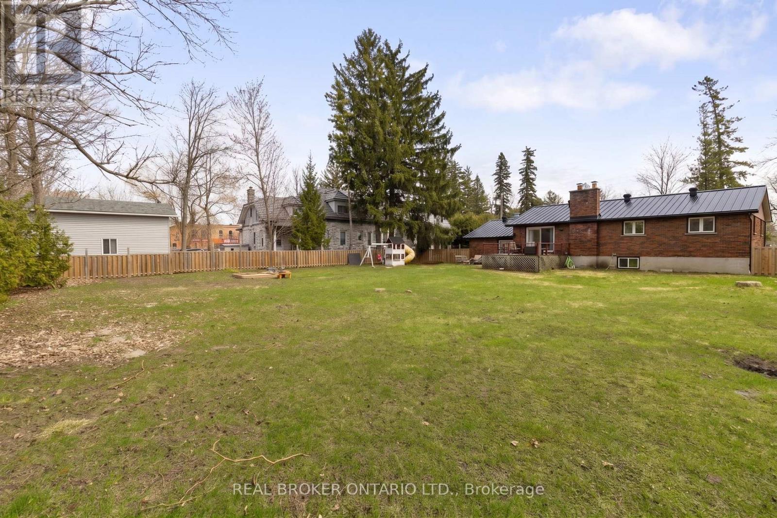 4 Sturgeon Bay Road, Severn, Ontario  L0K 1E0 - Photo 30 - S13034042