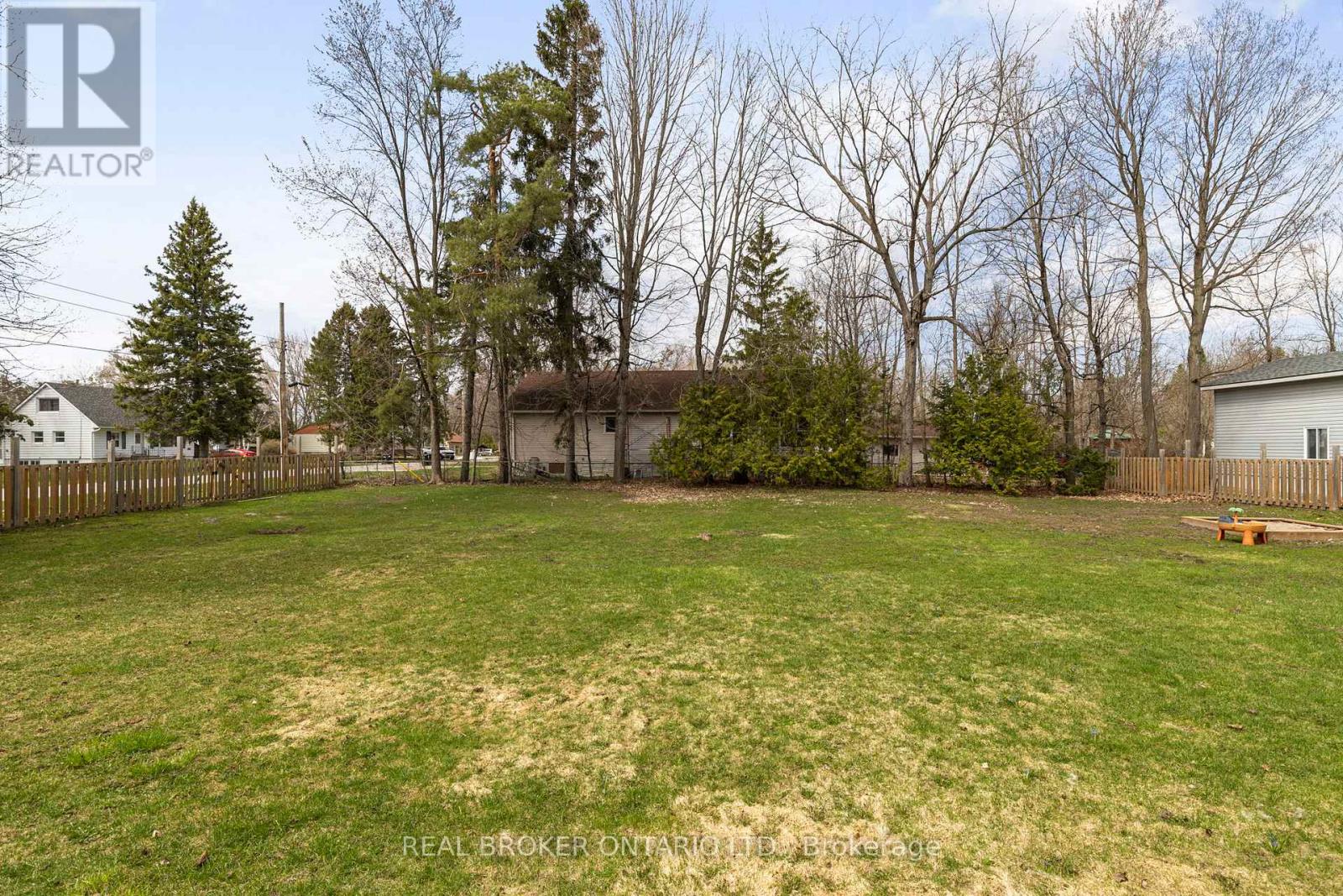 4 Sturgeon Bay Road, Severn, Ontario  L0K 1E0 - Photo 32 - S13034042