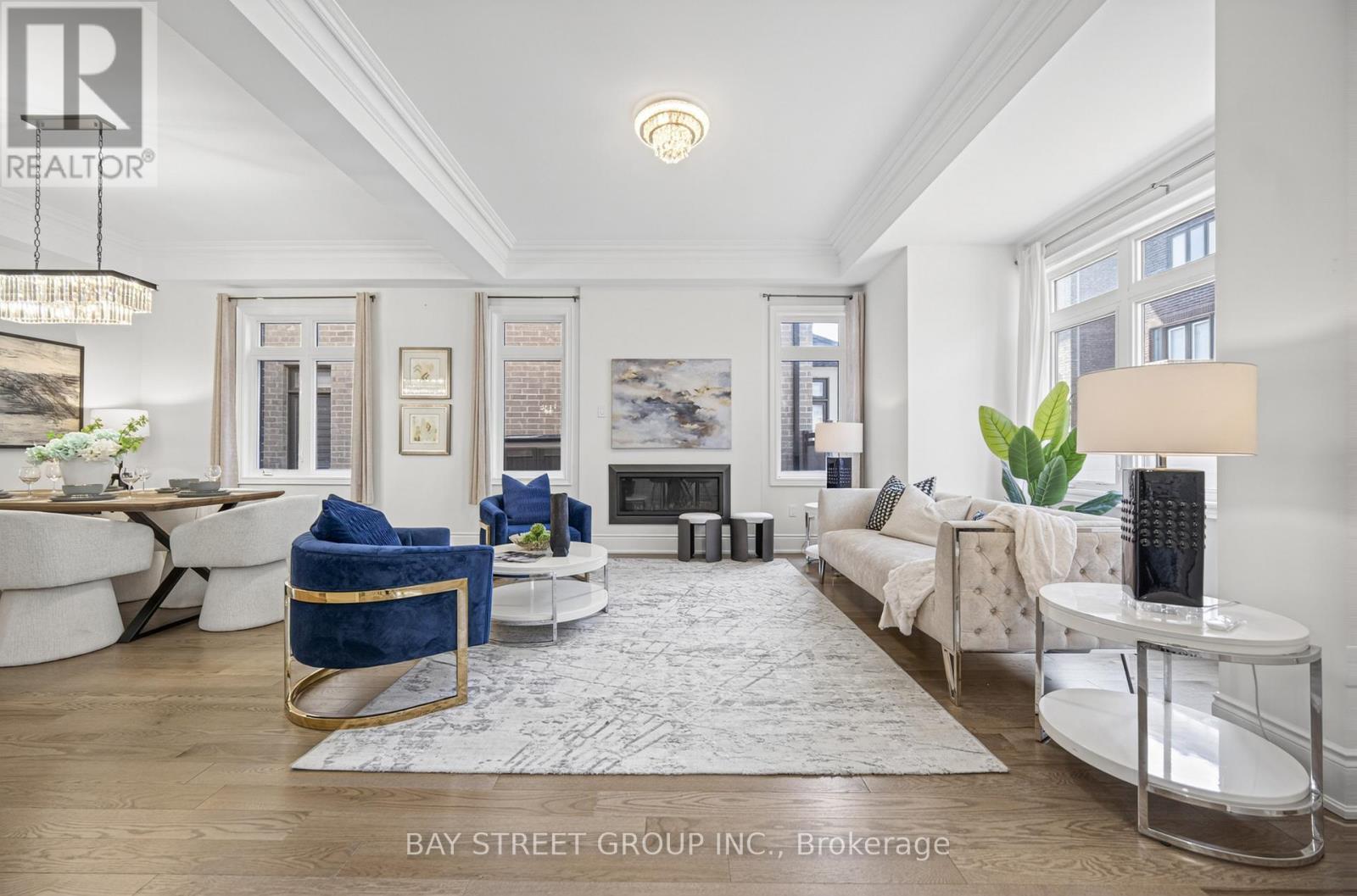 40 Meteorite Street, Richmond Hill, Ontario  L4C 4L9 - Photo 9 - N13023354