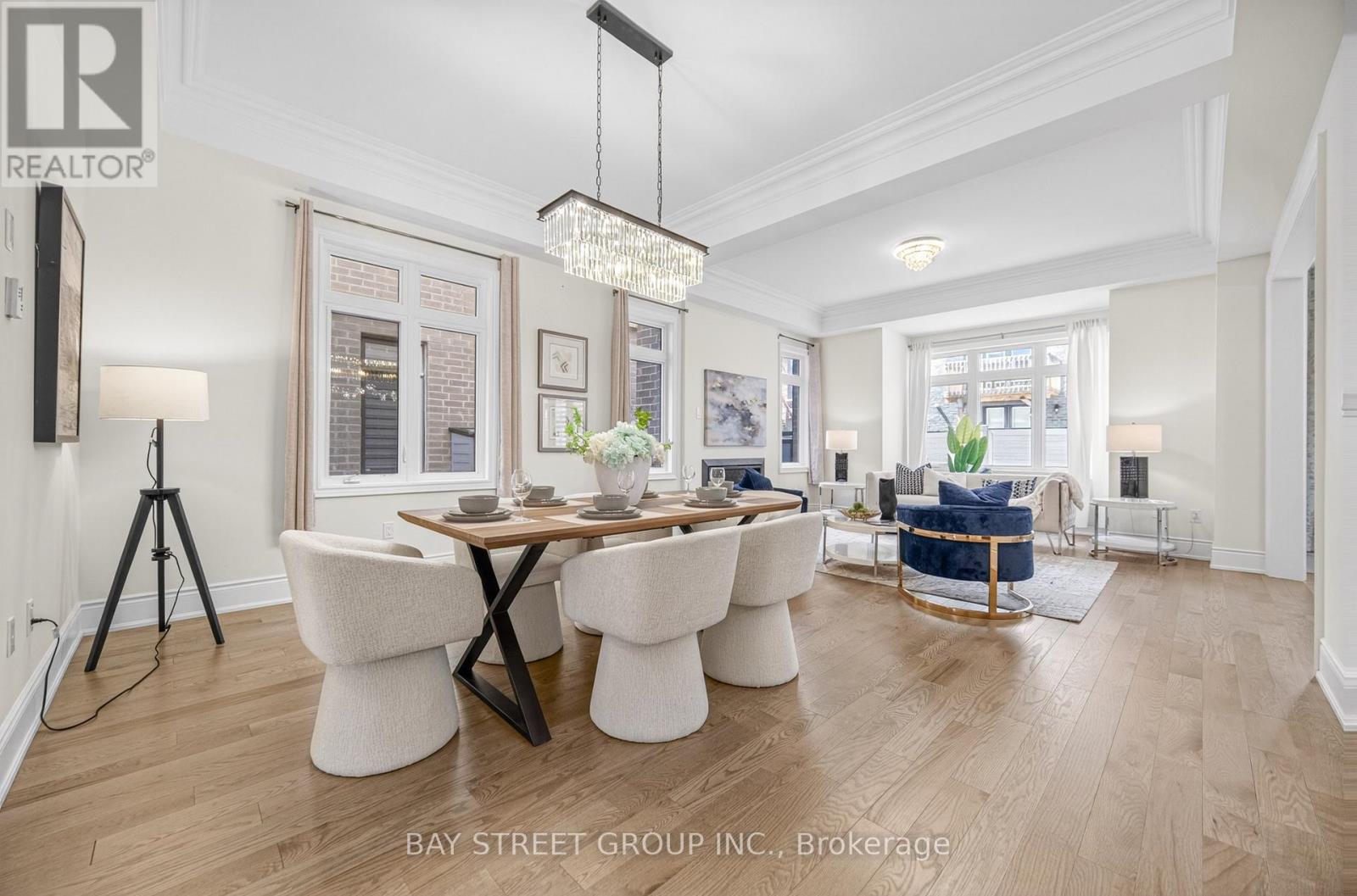 40 Meteorite Street, Richmond Hill, Ontario  L4C 4L9 - Photo 5 - N13023354