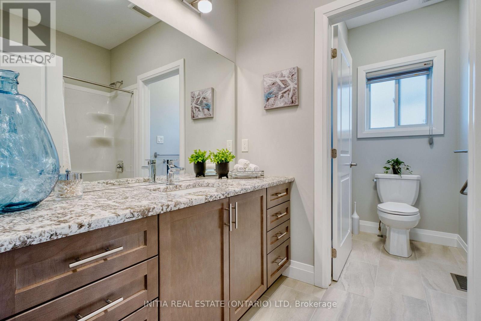 1375 Dyer Crescent, London North, Ontario  N6G 0S6 - Photo 35 - X12991100