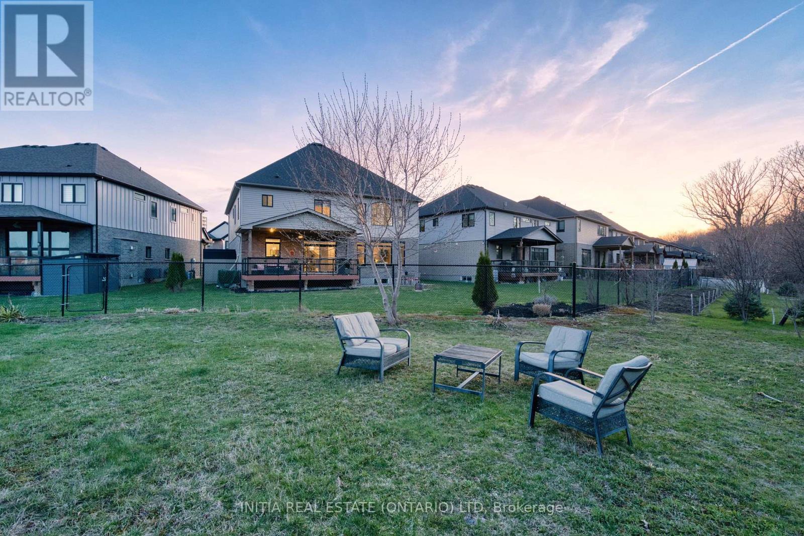 1375 Dyer Crescent, London North, Ontario  N6G 0S6 - Photo 44 - X12991100