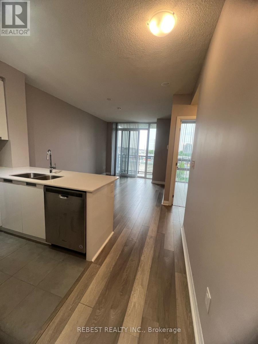 403 - 5025 Four Springs Avenue W, Mississauga, Ontario  L5R 0E4 - Photo 6 - W13016850