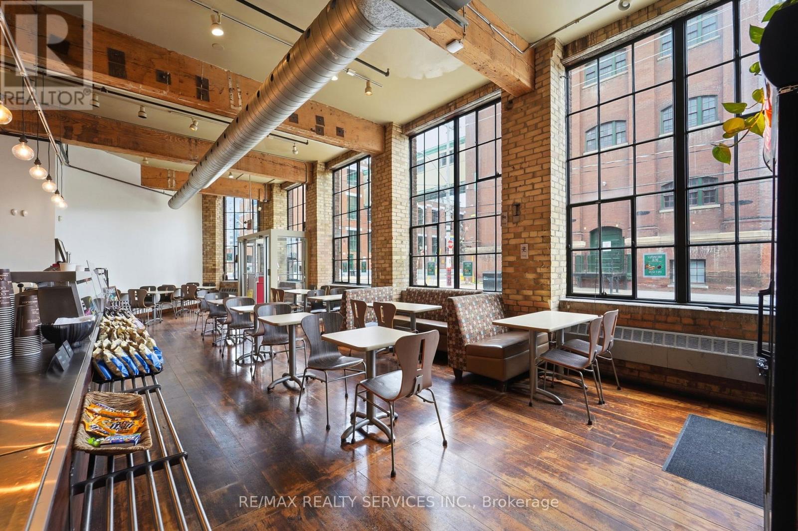 159 Liberty Street, Toronto, Ontario  M6K 3G3 - Photo 22 - W12988606