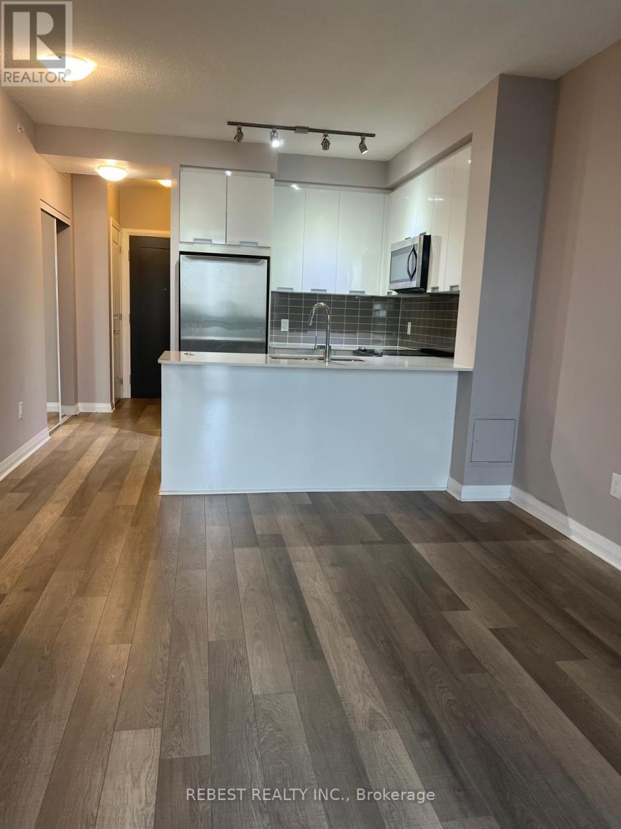 403 - 5025 Four Springs Avenue W, Mississauga, Ontario  L5R 0E4 - Photo 3 - W13016850