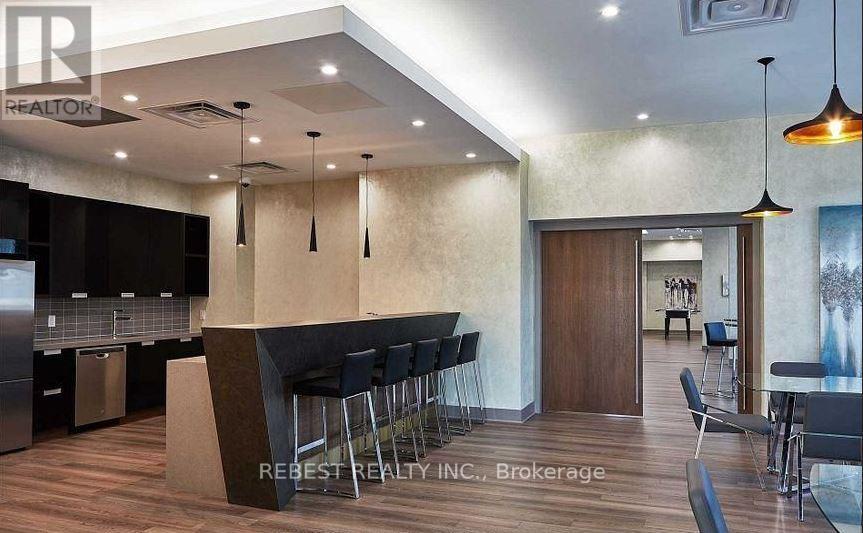 403 - 5025 Four Springs Avenue W, Mississauga, Ontario  L5R 0E4 - Photo 15 - W13016850