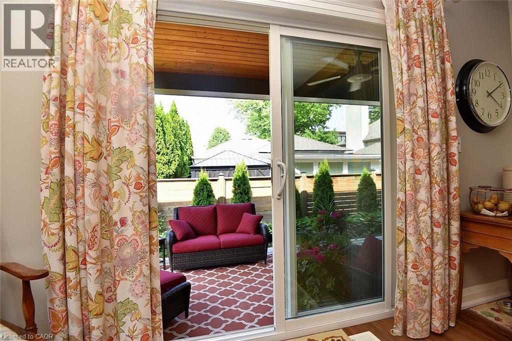 26 Corbett Avenue, St. Catharines, Ontario  L2N 5M7 - Photo 13 - 40822842