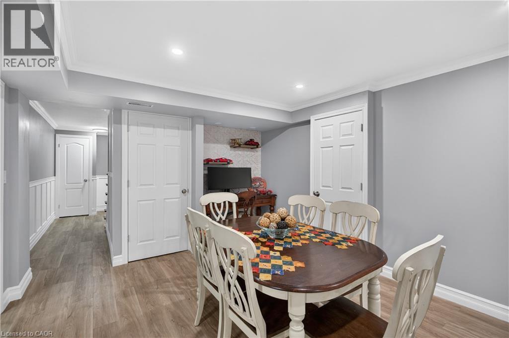 212 Stonehenge Drive Unit# 9, Ancaster, Ontario  L9K 1N5 - Photo 33 - 40821719