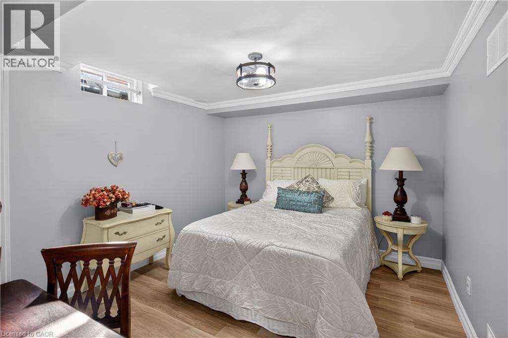 212 Stonehenge Drive Unit# 9, Ancaster, Ontario  L9K 1N5 - Photo 39 - 40821719