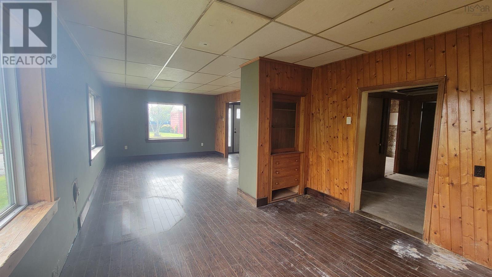 5 Prince Street, Yarmouth, Nova Scotia  B5A 1R4 - Photo 8 - 202522464