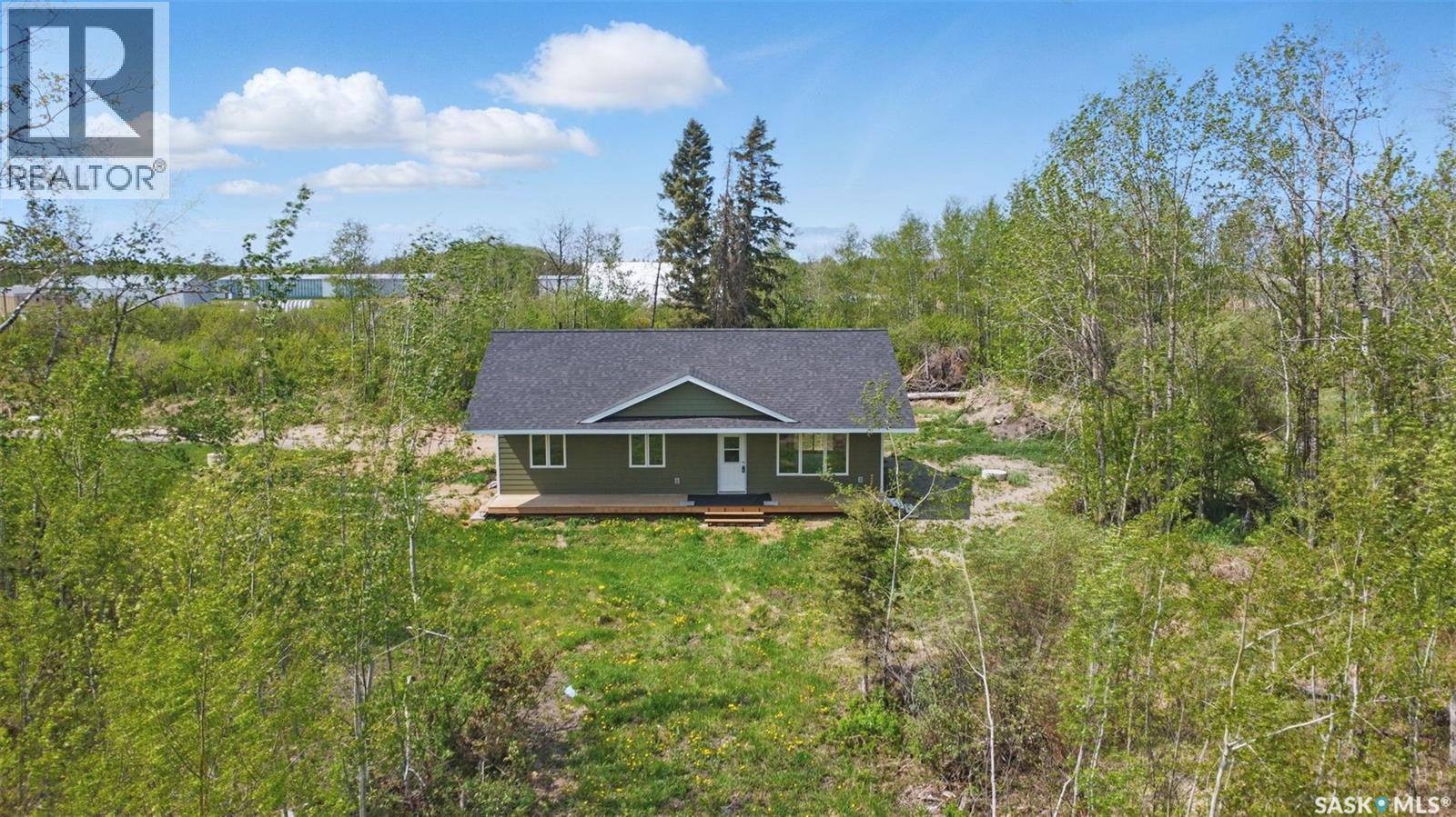 304 Railway Avenue, Garden River Rm No. 490, Saskatchewan  S0J 1T0 - Photo 3 - SK029443