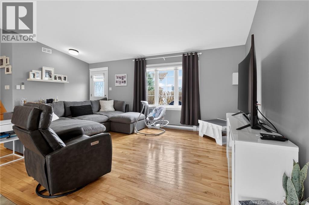 45 Hampton Drive, Moncton, New Brunswick  E1G 5H2 - Photo 7 - NB137675