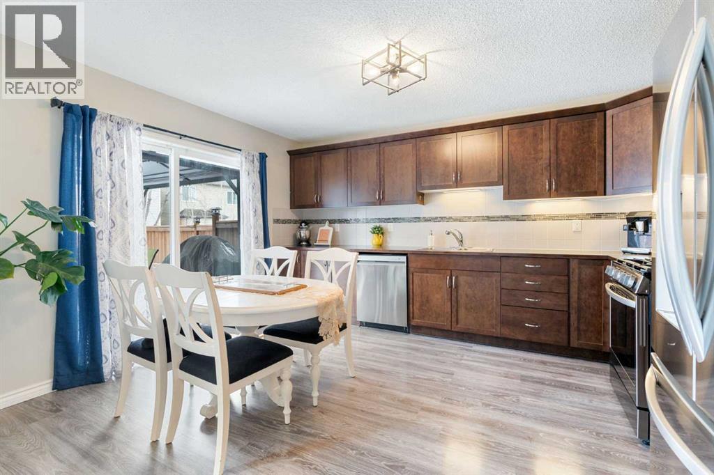 42 Windwood Grove Sw, Airdrie, Alberta  T4B 3T2 - Photo 8 - A2288672