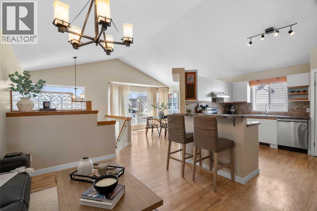 78 Hidden Spring Green NW, Calgary, Alberta  T3A 5N1 - Photo 12 - A2299540