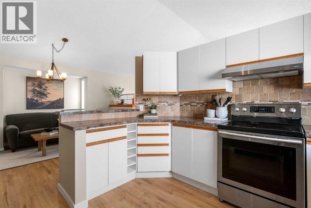 78 Hidden Spring Green NW, Calgary, Alberta  T3A 5N1 - Photo 15 - A2299540