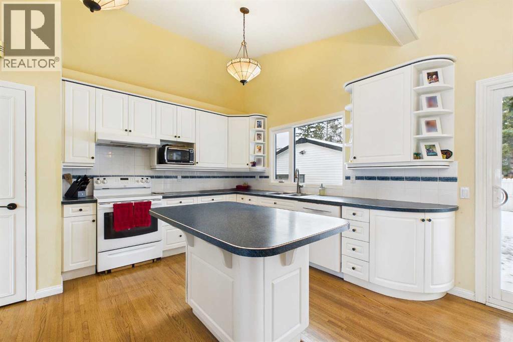 5219 Viceroy Drive NW, Calgary, Alberta  T3A 0V2 - Photo 10 - A2300218