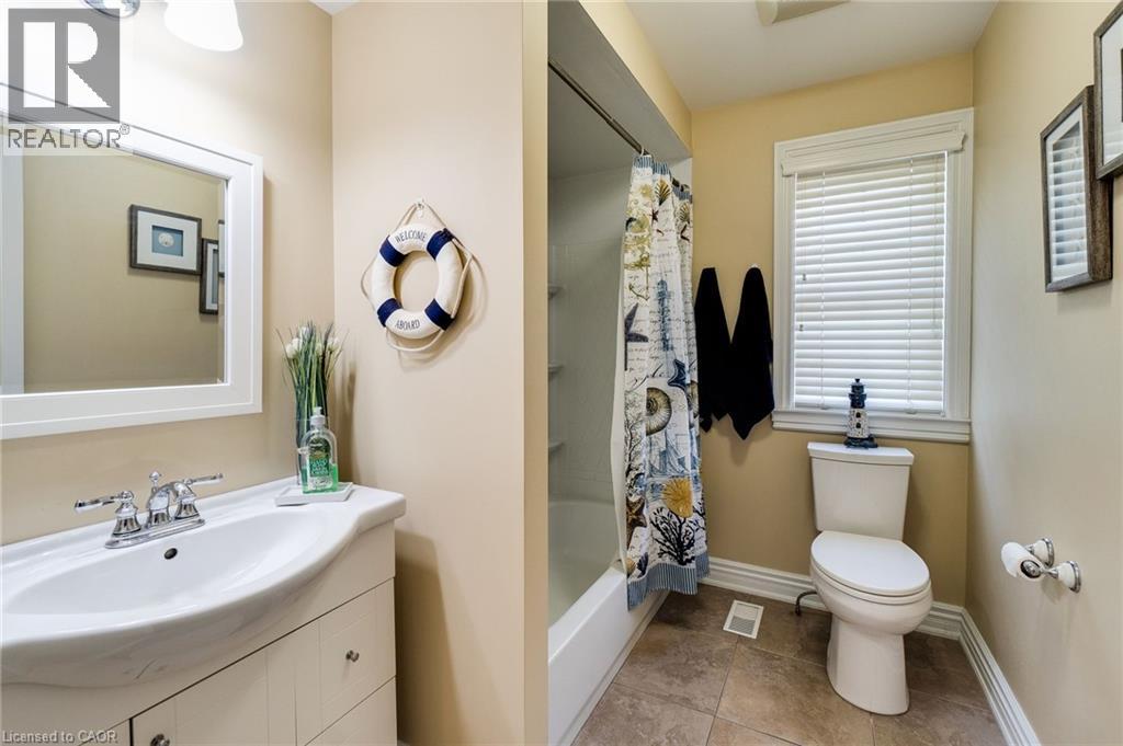 1026 Beach Boulevard, Hamilton, Ontario  L8H 6Z4 - Photo 33 - 40823512